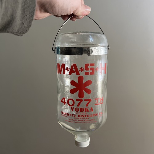 Vintage 4077th i v - m*a*s*h, i.v